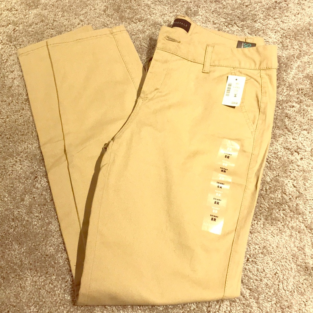 Khakis.      If I need to I can drop the piece !!!
